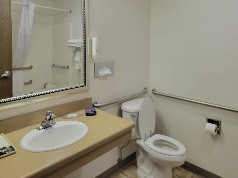 Quality Inn & Suites Pinedale image