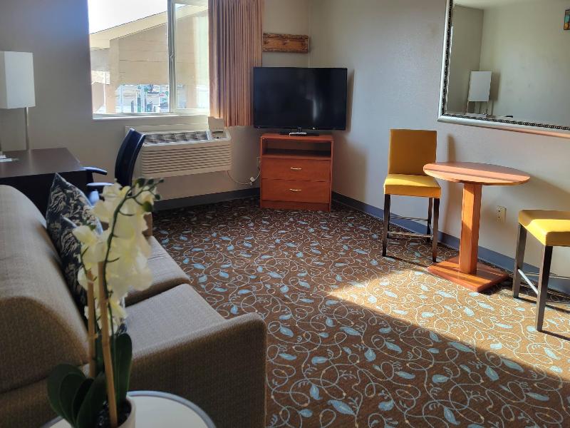 Quality Inn & Suites Pinedale image