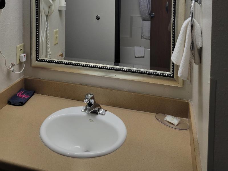 Quality Inn & Suites Pinedale image