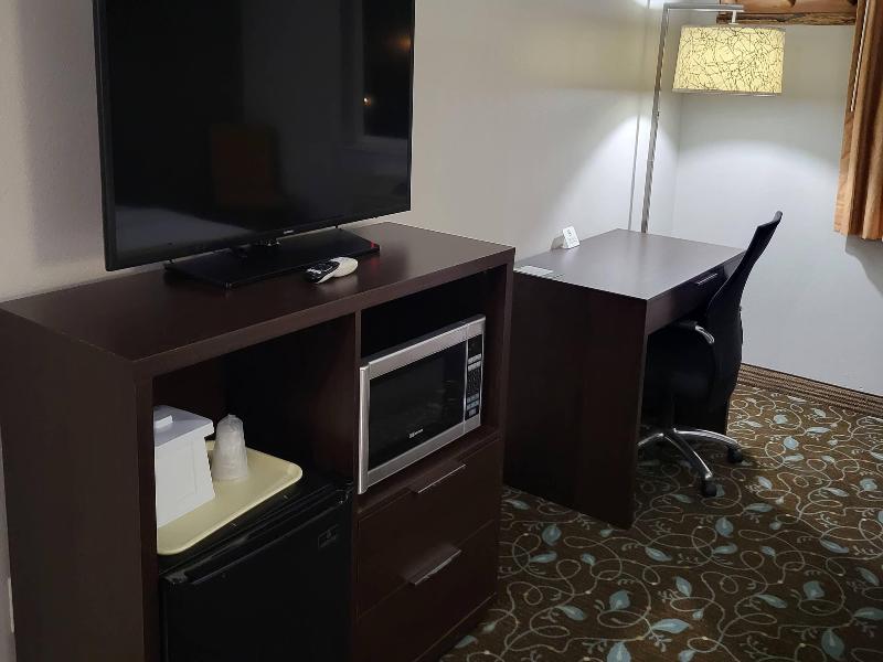 Quality Inn & Suites Pinedale image
