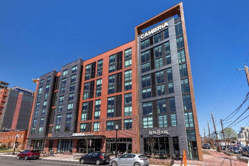 Cambria Hotel Washington D.C. Navy Yard Riverfront