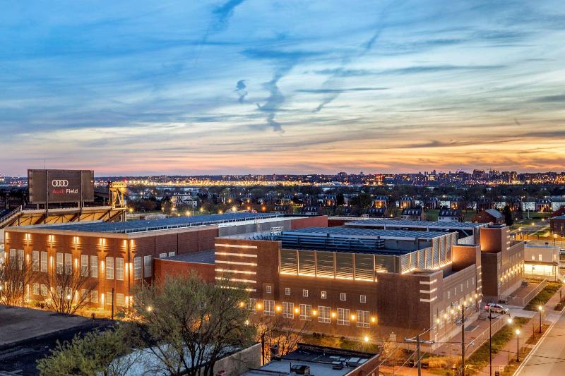 Cambria Hotel Washington D.C. Navy Yard Riverfront