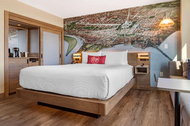 Cambria Hotel Washington D.C. Navy Yard Riverfront