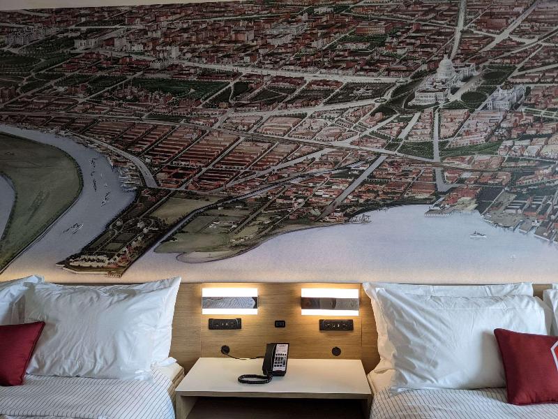 Cambria Hotel Washington D.C. Navy Yard Riverfront