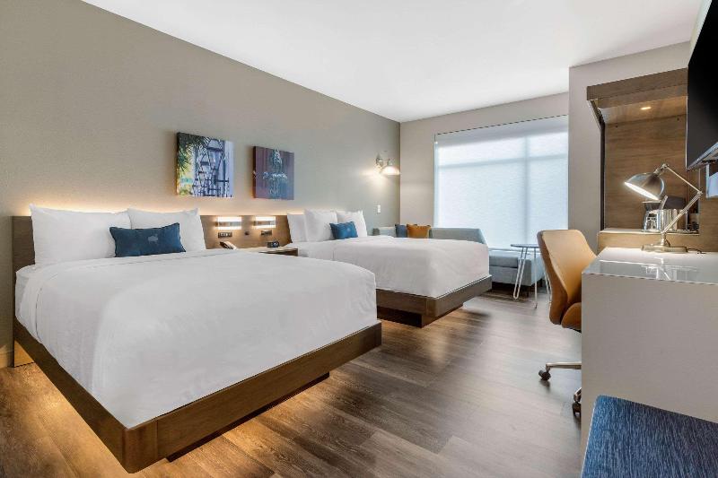 Cambria Hotel Washington D.C. Navy Yard Riverfront
