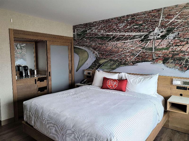 Cambria Hotel Washington D.C. Navy Yard Riverfront