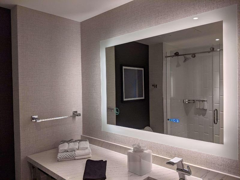 Cambria Hotel Washington D.C. Navy Yard Riverfront
