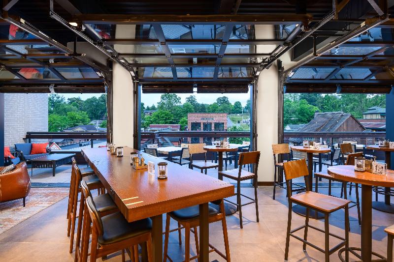 Hampton Inn By Hilton Blue Ridge image