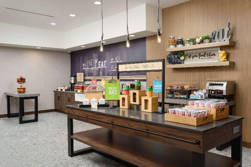 Hampton Inn By Hilton Blue Ridge image