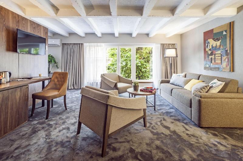 Nomad Luxury Suites image