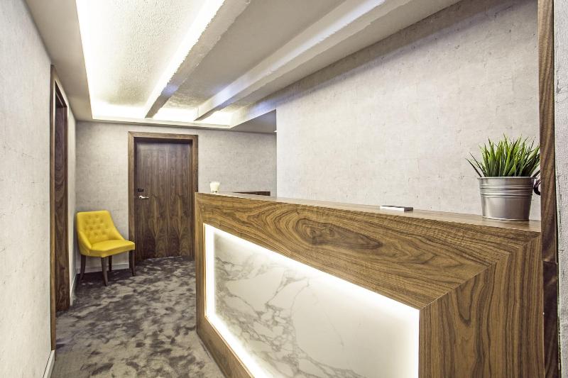 Nomad Luxury Suites image