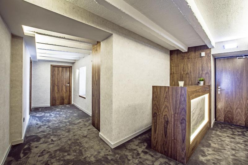 Nomad Luxury Suites image