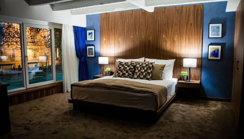 Nomad Luxury Suites image