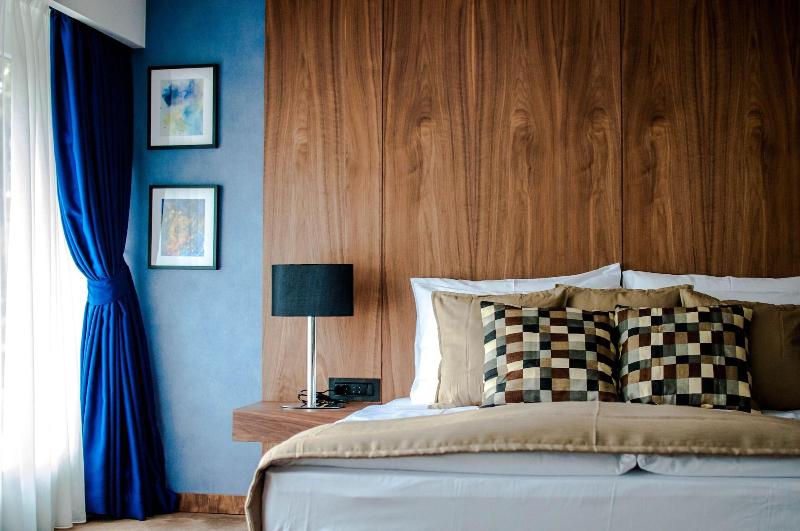 Nomad Luxury Suites image
