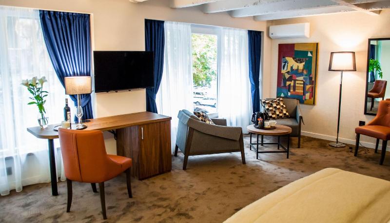 Nomad Luxury Suites image