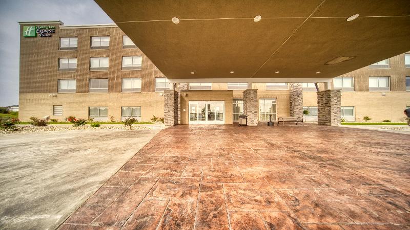 Holiday Inn Express & Suites Kokomo South image