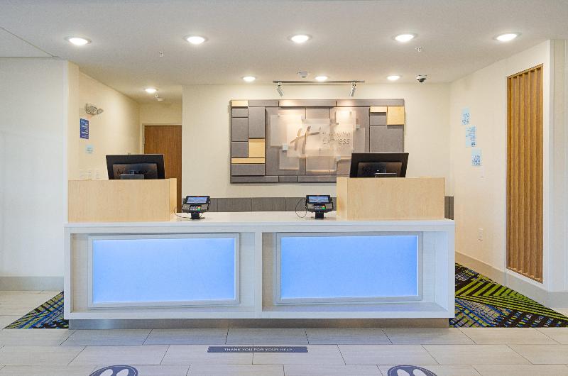 Holiday Inn Express & Suites Abingdon image