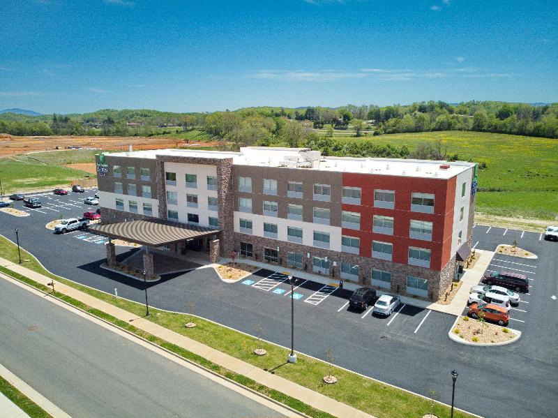 Holiday Inn Express & Suites Abingdon image