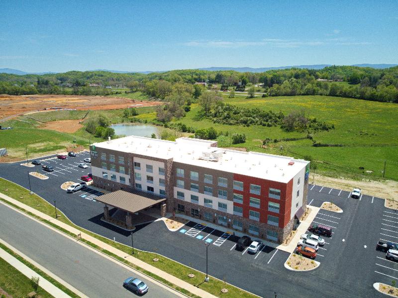 Holiday Inn Express & Suites Abingdon image