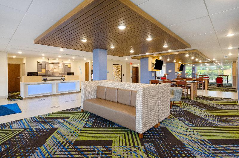 Holiday Inn Express & Suites Abingdon image