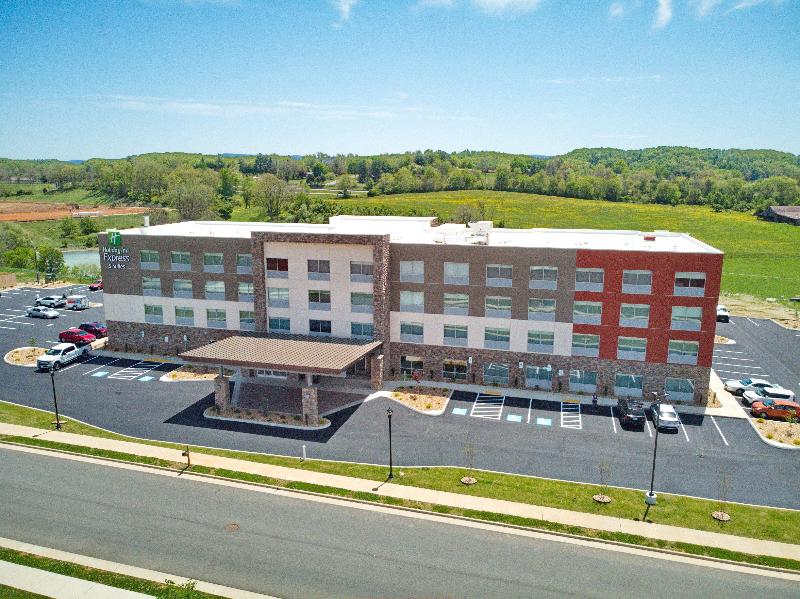 Holiday Inn Express & Suites Abingdon image