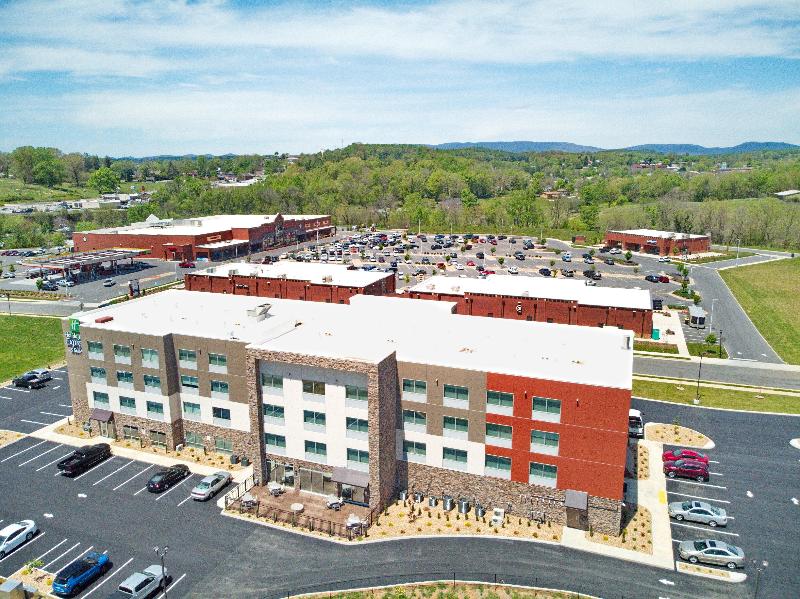 Holiday Inn Express & Suites Abingdon image