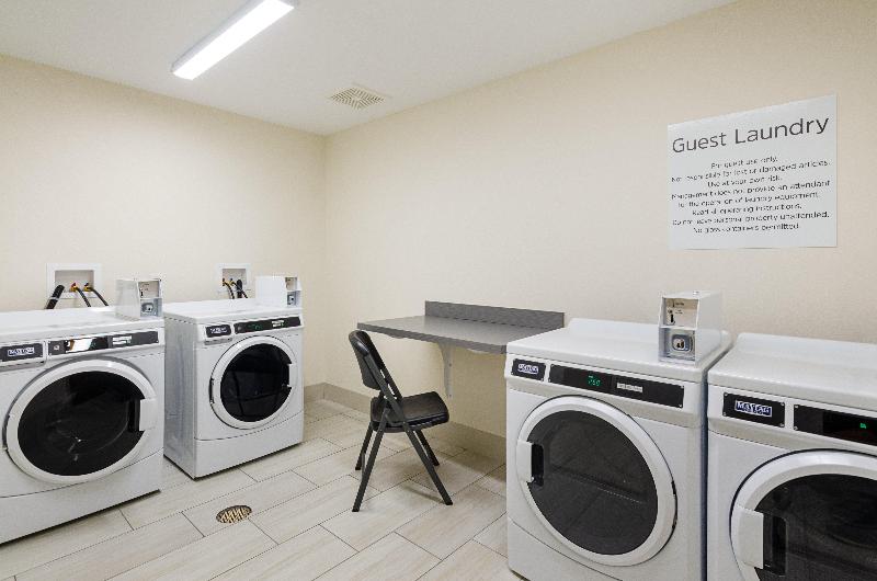 Holiday Inn Express & Suites Abingdon image