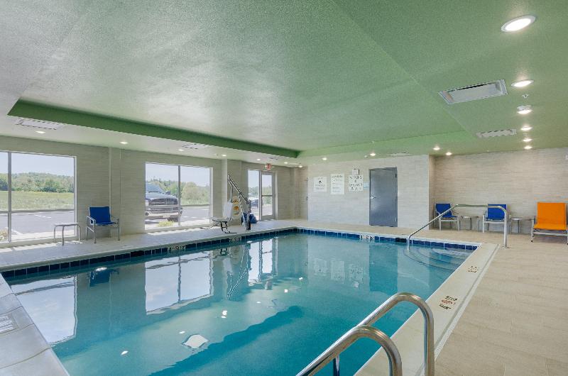 Holiday Inn Express & Suites Abingdon image