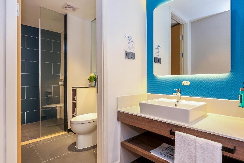 Holiday Inn Express  Jingdezhen Taoxichuan image