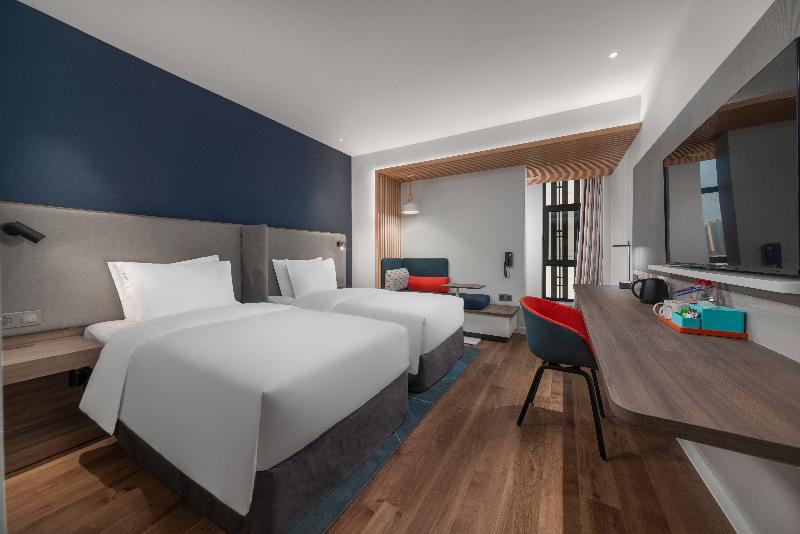Holiday Inn Express Yangquan City Center image