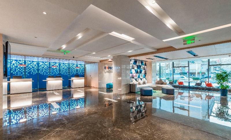Holiday Inn Express Yangquan City Center image