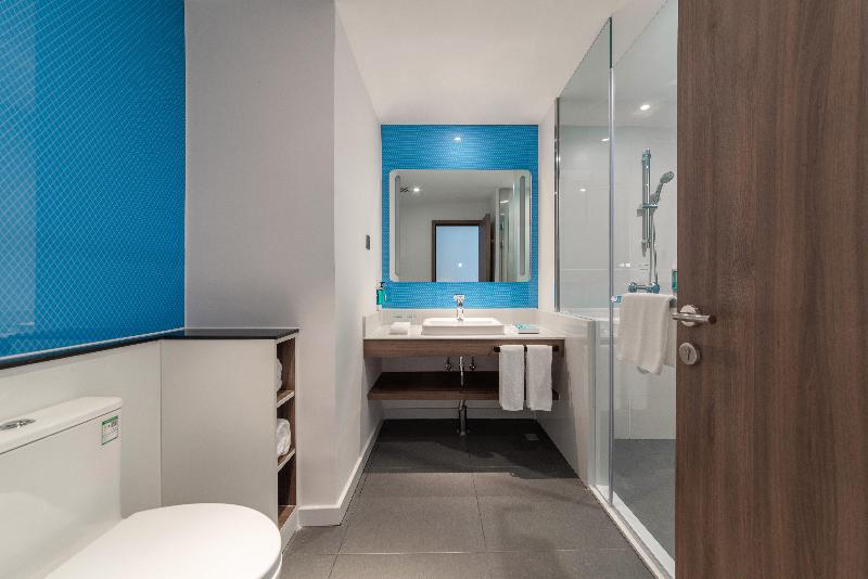 Holiday Inn Express Yangquan City Center image