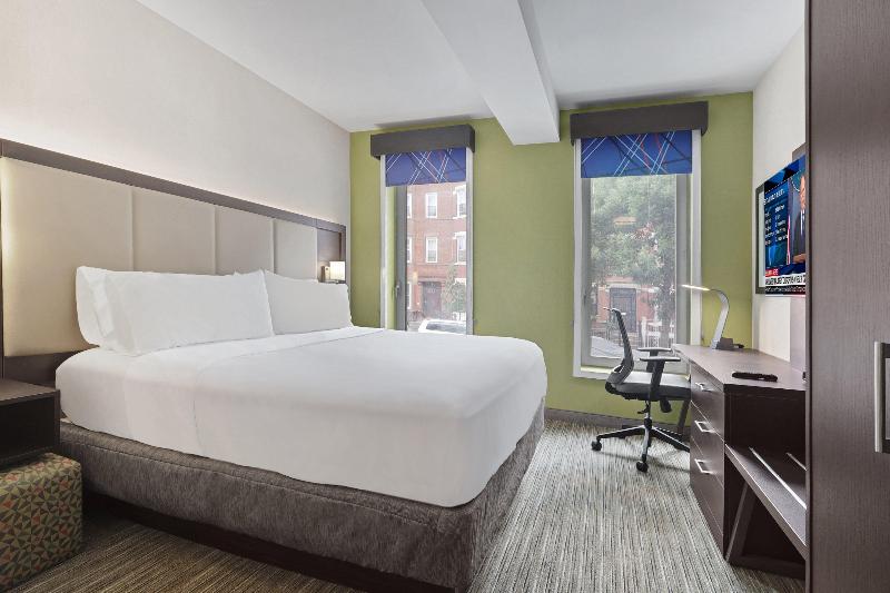 Hotel 1200 image