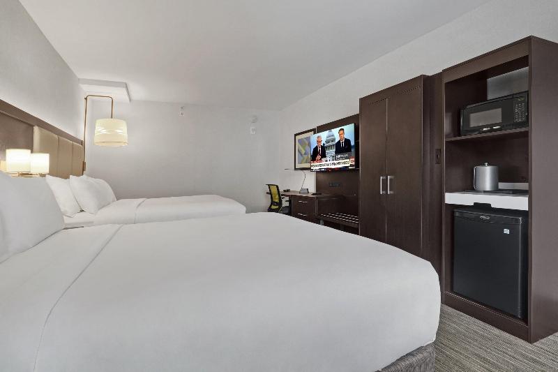 Hotel 1200 image