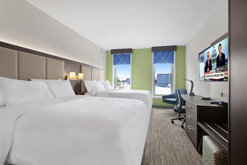 Hotel 1200 image