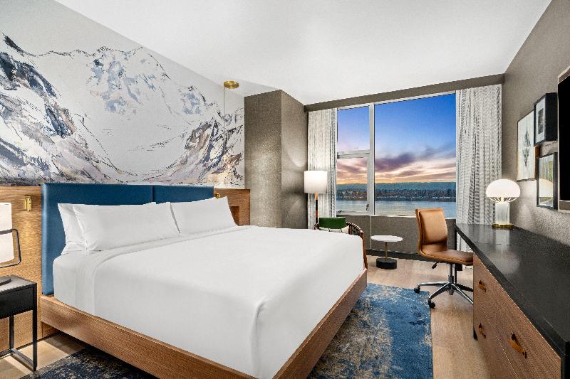 Hotel Indigo Vancouver Dwtn – Portland Area image