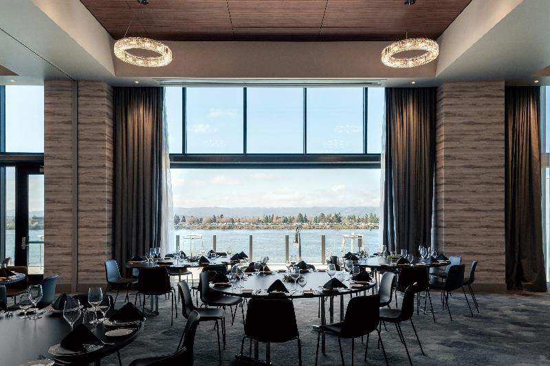 Hotel Indigo Vancouver Dwtn – Portland Area image