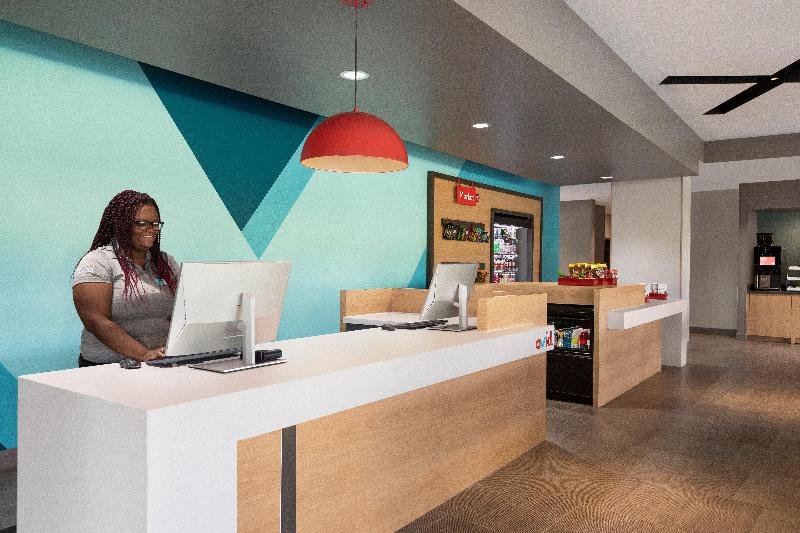 avid hotel Memphis - Southaven image