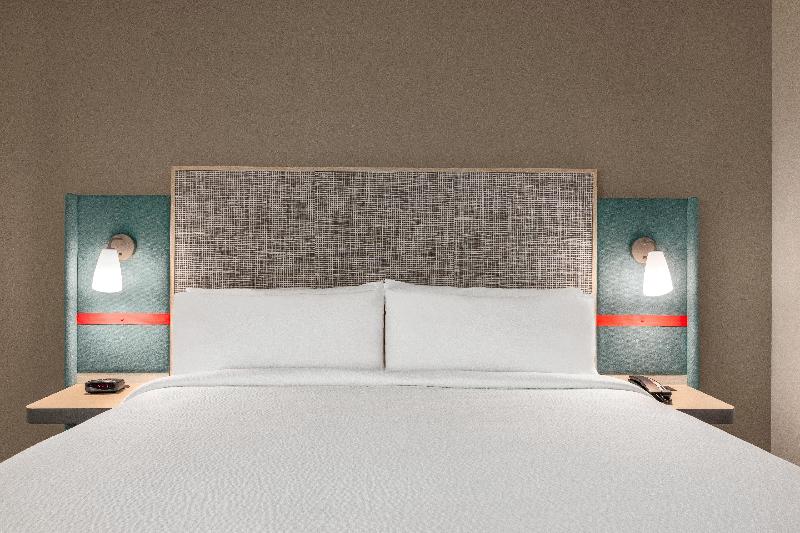 avid hotel Memphis - Southaven image