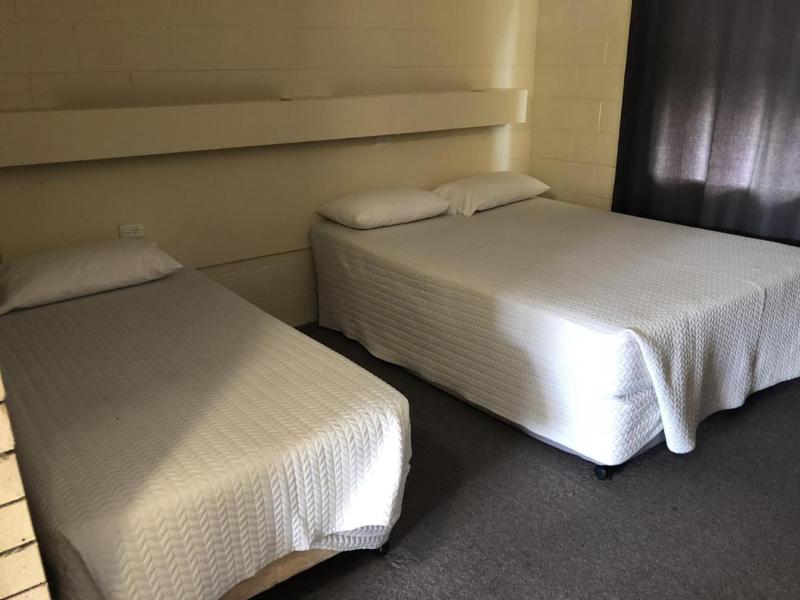 Bororen Hotel Motel — general view