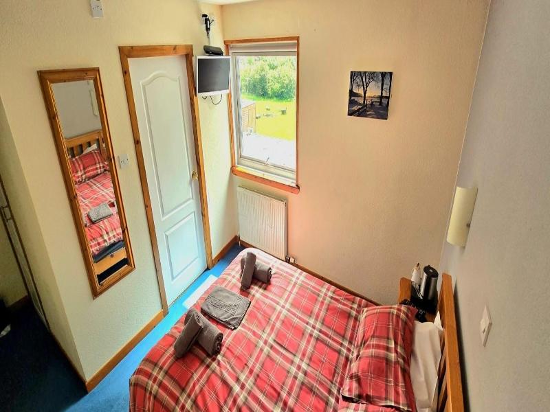 Strathcarron Hotel image