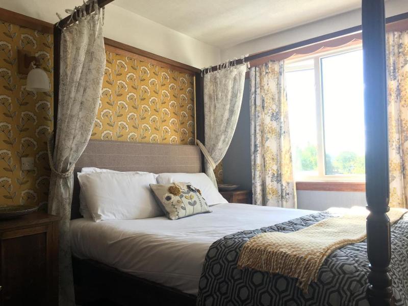 The Inn On The Moor Hotel image
