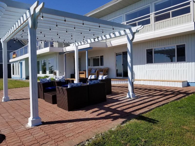 Victoria Ocean View B&B House image