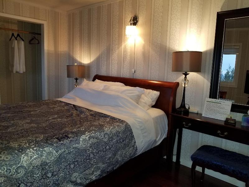 Victoria Ocean View B&B House image
