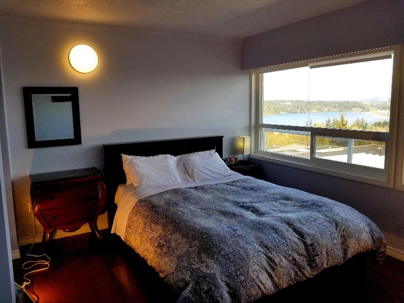 Victoria Ocean View B&B House image