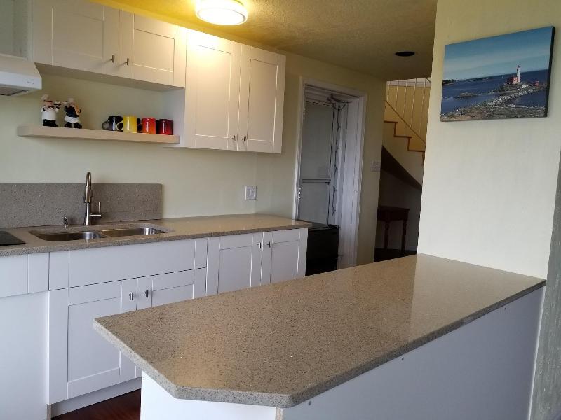 Victoria Ocean View B&B House image