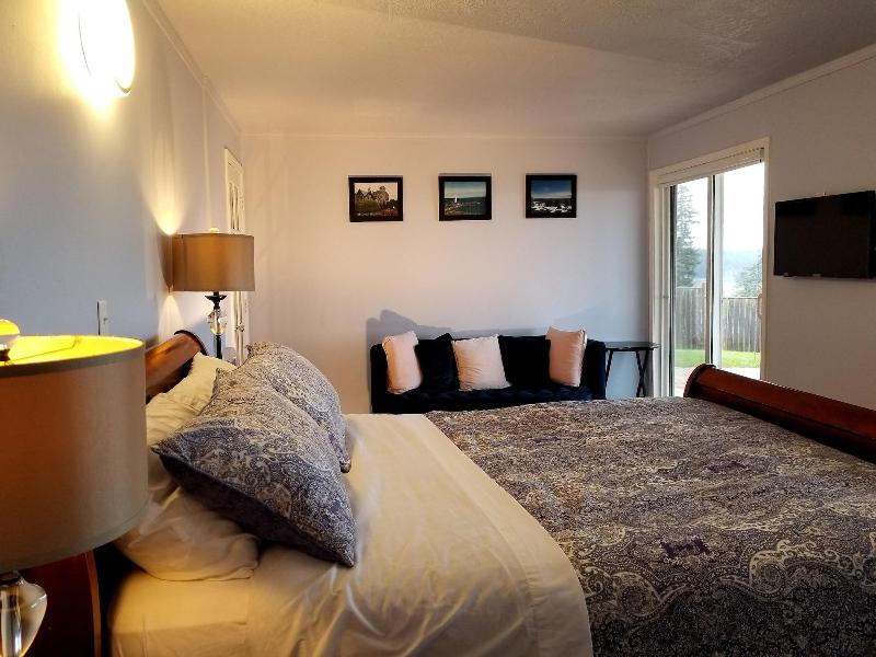 Victoria Ocean View B&B House image
