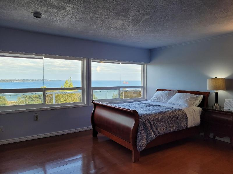 Victoria Ocean View B&B House image