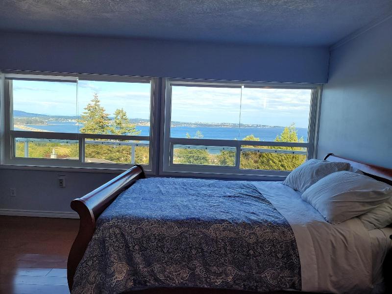 Victoria Ocean View B&B House image