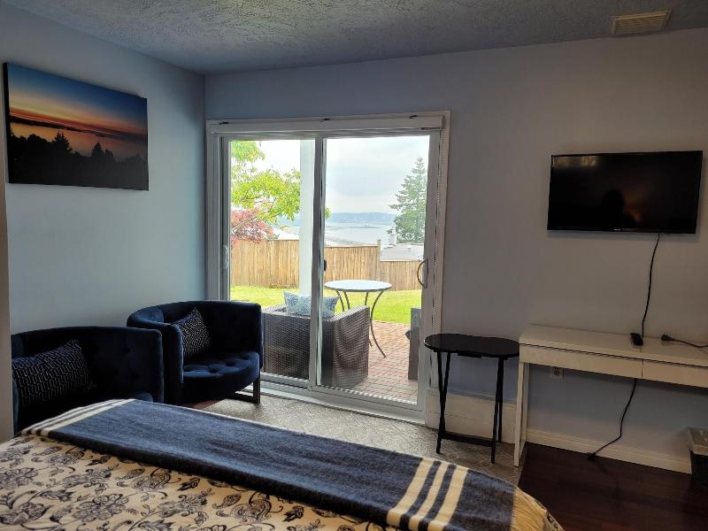Victoria Ocean View B&B House image